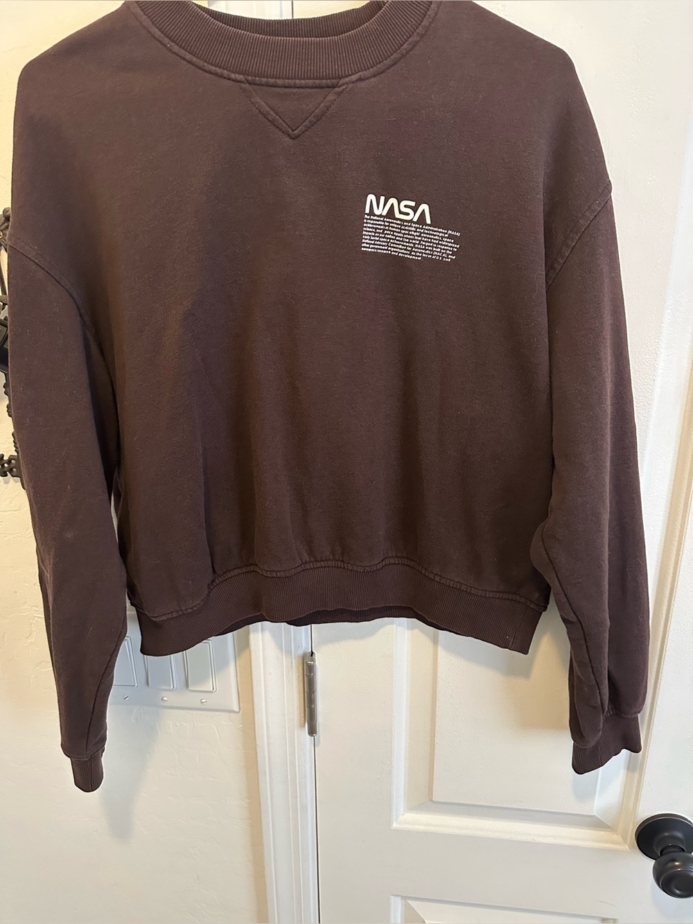 Ladies/teen girls brown sweatshirt with NASA logo size Medium by Divided